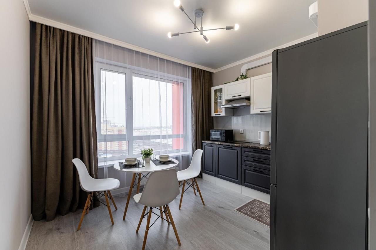 Apartamento Уютная 1 Комнатная Freedom Astaná Exterior foto