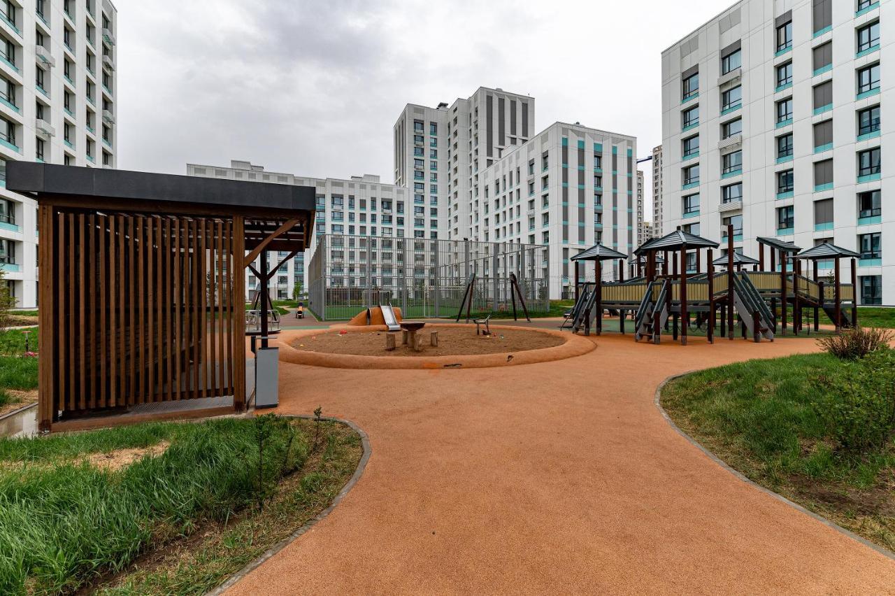 Apartamento Уютная 1 Комнатная Freedom Astaná Exterior foto